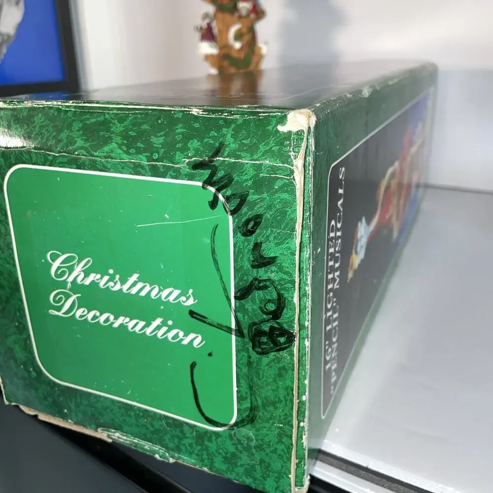Vintage Christmas Mouse Family Pencil Tree House Musical and Lighted